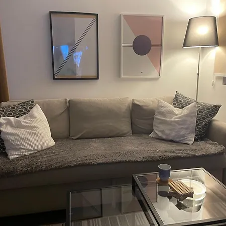 Broj 9, Suncani Breg & * קופאוניק